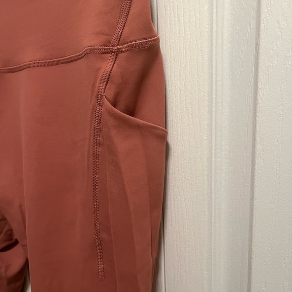 NWOT Lululemon Wunder Train High-Rise Tight with Pockets 25” - Picture 4 of 6